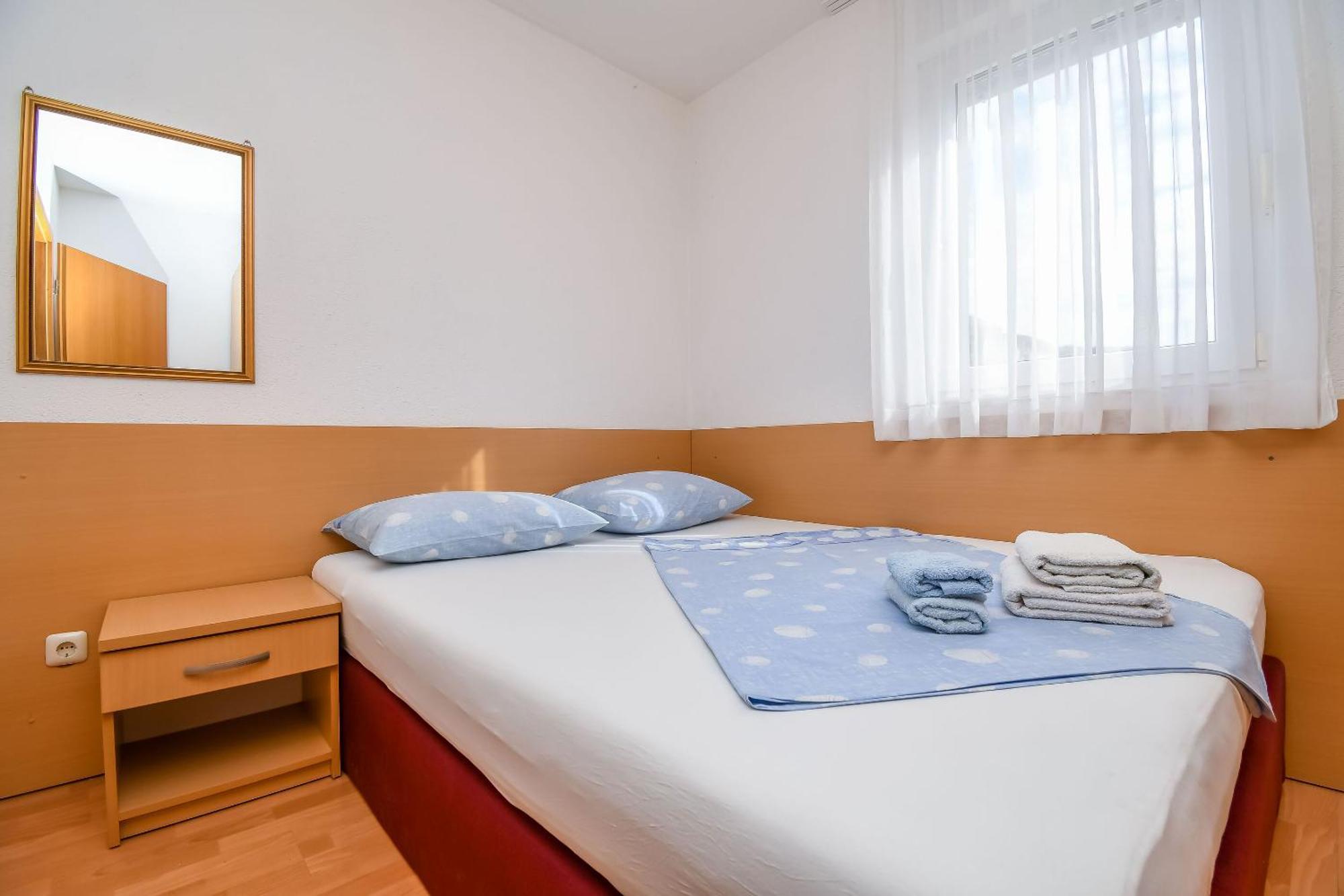 Jakov Apartment