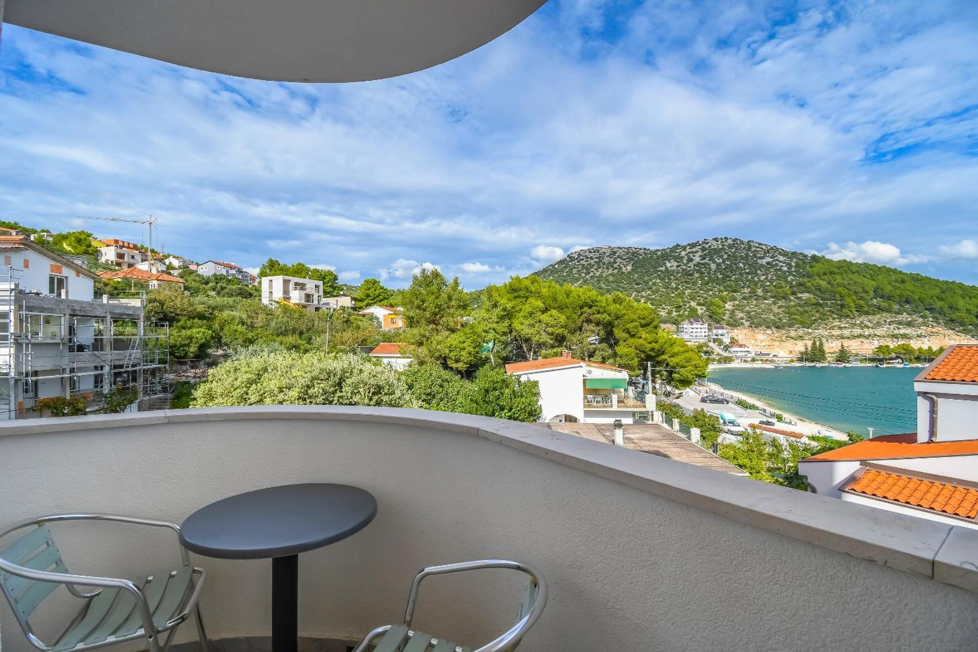 Jakov Apartment Marina